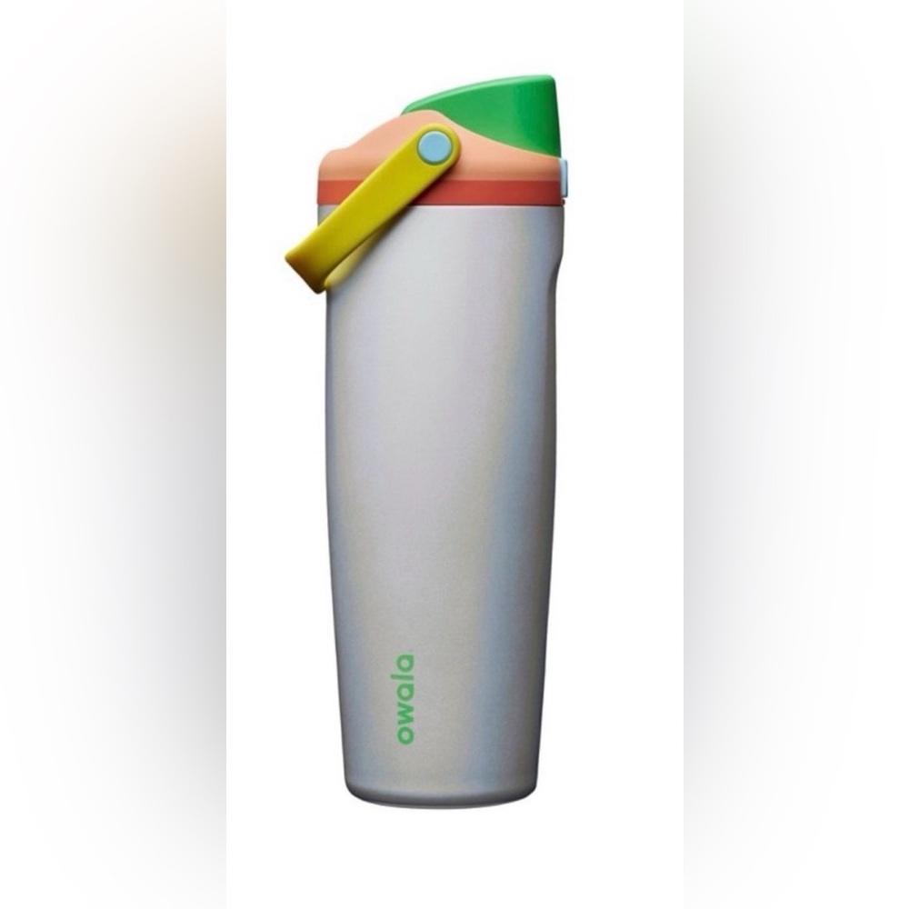 Owala 30oz Stainless Steel Bucket
Handle FreeSip Insulated Straw Tumbler